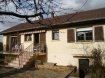 Maison individuelle Vente 4 chambres à Yutz - 279 900 € YUTZ, EN FOND D'IMPASSE, JOLI PAVILLON F7, PLAIN-PIED SUR SOUS-SOL, COMPRENANT 1 HALL D'ENTREE AVEC PLACARD, 1 CUISINE EQUIPEE ACCES TERRASSE ET JARDIN, 1 SALON-SEJOUR 29 M² AVEC CHEMINEE INSERT ACCES TERRASSE ET JARDIN, 4 CHAMBRES, 1 BUREAU, 1 SALLE DE DOUCHE EQUIPEE ET RENOVEE AVEC DOUCHE ITALIENNE, MEUBLE 1 VASQUE, 3 WC, SOUS-SOL COMPLET AVEC GARAGE 1 VLT LE TOUT ENTIEREMENT CLOS ET ARBORE SUR 4.75 ARES.Ref agence :6416