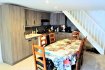 Maison Vente 2 chambres à Blénod-lès-Pont-à-Mousson - 122 000 € MAISON DE VILLE. Maison de ville sans extérieur, offrant un potentiel à vivre de 113m2 comprenant en rez de chaussée , entrée, cuisine-labo, pièce à vivre avec cuisine aintégrée, cellier, toilettes, à l'étage: 2 chambres, salle de bains. cave en sous-sol.