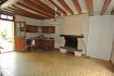 Maison Vente 3 chambres à Vibraye - 84 726 € VIBRAYE - Centre-ville. C IMMOBLIER vous propose une maison de ville à finir de restaurer offrant : entrée, cuisine aménagée avec cheminée, salon, salle d'eau avec wc. En demi étage : palier, une chambre. À l'étage : palier, deux chambres, salle d'eau, wc. Dépendances. Terrain. Garage. C IMMOBILIER VIBRAYE - PLACE DE L'ÉGLISE - 02.43.71.71.71