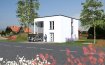 Maison individuelle Vente 4 chambres à Chambley-Bussières - 215 400 € Pour nos créations à étage, le principe est de disposer de plus de surface habitable sans occuper plus de terrain. Nous pouvons ainsi délimiter la partie jour de la partie nuit.
On accède à cette partie nuit par un escalier qui dessert l’ensemble des pièces.
Nos constructions partent généralement d'une forme géométrique simple de type rectangulaire ou carré, mais il est facilement possible de la personnaliser suivant vos aspirations .
Elle dispose de 4 chambres, d'un grand séjour qui permet d'accueillir famille et amis.
1 salle de bain avec baignoire et douche. Garage 1 voiture avec possibilité de créer votre cellier à l’arrière.
Entièrement personnalisable, comme l'ensemble de nos créations.