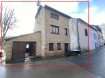 Maison jumelée Vente à Wolwelange - 399 000 € SOUS COMPROMIS
A vendre dans le village de Wolwelange, situé à 5 minutes de la frontière belge, maison jumelée de 170m².
Maison en gros-œuvre fermé sur 2 niveaux et 1 grenier, beaucoup de possibilité d'aménagement dans le volume actuel.
L'intérieur du bâtiment a été entièrement vidé et est à l'état brut.
La maison est situé sur un terrain de 1,80ares.
Garage attenant.