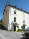 Maison mitoyenne Vente 3 chambres à Gorcy - 98 000 € Maison mitoyenne T5 avec jardin et garage.
RDC : Entrée sur cuisine équipée, salon
1er étage : Deux chambres dont une avec cabinet de toilette et WC
2ème étage : une chambre avec fenêtre et un pièce sous fenêtre de toit.
S/Sol : WC, chaufferie, buanderie en travaux avec accès au garage et au jardin
DV PVC VR, chauffage central au fuel
Idéal première acquisition