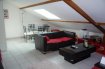 Appartement Location à Terville - 480 € c.c. F2 cuisine équipée balcon parking dernier étage
TERVILLE - Dans 1 résidence, bel appartement F2 mansardé de 52 m2 au sol et 34 m² en mesurage carrez, au 2ème et dernier étage comprenant 1 séjour pour 20 m² avec cuisine équipée ouverte, 1 chambre de 12.5 m², Sde avec wc pour 4 m², balcon de 6 m² profitant d'une expo sud, grand parking réservé à la copropriété, situé dans une rue au calme.
Chauffage individuel par le sol.
DPE : D coût du chauffage annuel 210 '.
Loyer : 450 ' + 30 ' de provision sur charges soit 480 '
Dépôt de garantie : 450 '
Honoraires : 340 ' dont 66 ' d'état des lieux
Libre 1er mai
Agora Thionville : 03 82 54 77 77