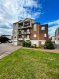 Appartement Vente 3 chambres à Metz - 139 920 € Appartement Metz 4 pièce(s) 80.47 m2. Appartement type F4 au 1er étage dans une copropriété de 10 lots.
il se compose d'une entrée, une salle a manger, une cuisine équipée aménagée une salle de bain et trois chambres.
Chauffage gaz.
dont 6.00 % honoraires TTC à la charge de l'acquéreur.