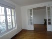 Appartement Vente 3 chambres à Nancy - 210 000 € NANCY, secteur BONSECOURS, dans petite copropriété de 5 lots, au 2ème étage, un appartement par niveau, Appartement F 5, composé d'un salon-salle à manger double, trois belles chambres, cuisine séparée équipée, une grande salle d bains avec baignoire, lavabo double-vasque, wc, un second wc avec lave-mains séparé, un cabinet de toilettes avec douche, chauffage individuel au gaz, agréable jardin collectif sur l'arrière de l'immeuble, A saisir : 210 000 euros
AGENCE KLAA 8 rue Girardet NANCY 03 83 97 01 78 OU 06 80 44 77 95