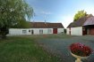 Maison Vente 2 chambres à Soizé - 129 750 € Maison 3 pièces. C IMMOBILIER vous propose une longère à rafraîchir dans le cœur du perche offrant cuisine, séjour de 30 M² avec cheminée, salle de bain, WC, deux chambres. garage, bûcher, cave, dépendances. Le tout sur terrain clos et arboré de 2 200 M² avec possibilité de 2 000 M² supplémentaires.
*Honoraires inclus charge acquéreur : 8.13% TTC (prix 120000.00 euros hors honoraires).