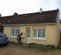 Maison Vente 4 chambres à Lhomme - 91 800 € Maison de bourg. Très jolie maison semi mitoyenne en grande partie rénovée centre bourg. Elle se compose de plain pied d'une cuisine, un séjour, deux chambres, une salle d'eau et WC. A l'étage en cours de rénovation, palier, deux chambres, une pièce et un grenier. Petite dépendance. Cour commune. Jardin non attenant. L'ensemble sur 1062m2. A saisir