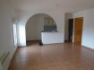 Appartement Vente 4 chambres à La Chartre-sur-le-Loir - 81 000 € IDEAL INVESTISSEUR. Au coeur de LA CHARTRE. Appartement en duplex de 98 m2, loué, de type T5 : pièce de vie avec cuisine ouverte, quatre chambres, salle de bains avec wc. Cellier. Situé au 2ème étage dans un immeuble collectif.