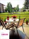 Appartement Vente à Ars-sur-Moselle - 91 800 € L'Immobilière Delarue votre agence de proximité vous propose en exclusivité ce coquet appartement de 48 m2 situé au rdc d'une copropriété soignée, il est destiné à un investisseur qui souhaite acquérir un bien en toute sérénité avec des locataires de qualité en place depuis dix ans.Il se compose d'une entrée avec placard, un salon séjour offrant un accès terrasse donnant sur un parc, une salle de bain, une chambre et une place de parking.La résidence à 10 ans, elle se situe en hyper centre à proximité de tous les commerces et commodités.Loué avec frais de gestion: 512 euros+66 eurosCharges annuelles: 840 euros environLots de copropriété:321 (appartements, parkings, etc)Le prix de vente est de 91 800 euros et les honoraires sont intégralement à la charge du vendeur.
