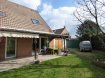 Maison Vente 4 chambres à Wattrelos - 228 500 € WATTRELOS Ballons Semi-individuelle 3ch+jardin+garage. Superbe maison semi-individuelle dans lotissement recherché et calme, offrant un joli jardin, un garage, un lumineux séjour en L avec cuisine équipée ouverte, 3 chambres+ combles aménageables. Elle est équipée du chauffage central au gaz avec un poil à pellets, du double vitrage, du tout à l'égout et de l'alarme.