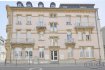 ESCH CENTRE  

Ce charmant appartement bien entretenu offre un cadre de vie à la fois fonctionnel et confortable, idéal pour une première acquisition.  

Situé au troisième étage d'une résidence avec ascenseur, il garantit praticité et confort au quotidien. Dès l'entrée, un couloir dessert l'ensemble des pièces, comprenant notamment une chambre lumineuse, propice à la détente.  

Le séjour spacieux s'ouvre sur une cuisine équipée, conçue pour recevoir famille et amis dans une ambiance conviviale. La salle de bains est séparée des toilettes, assurant davantage d'intimité.  

En complément, une cave privative offre un espace de rangement sécurisé et pratique.  

Situé à proximité immédiate des commerces, de la gare et du centre-ville de Belval, cet appartement bénéficie d'un emplacement stratégique, facilitant tous vos déplacements et vos activités quotidiennes.  

Disponible immédiatement, ce bien permet une installation rapide et sans difficulté, représentant une opportunité idéale pour une première acquisition ou un investissement immobilier.  

Pour toute question ou demande d'informations, n'hésitez pas à nous contacter, nous serons toujours à votre service.

Agence ELSA'HOME, à votre écoute pour la concrétisation de vos projets en toute confiance.

------------------------------------------------------------------------

ESCH CENTRE**

This charming, well-maintained apartment offers a functional and comfortable living space, ideal for a first-time buyer.

Located on the third floor of a residence with an elevator, it ensures practicality and convenience in everyday life. Upon entering, a corridor leads to all rooms, including a bright bedroom perfect for relaxation.

The spacious living room opens onto a fully equipped kitchen, designed to host family and friends in a friendly atmosphere. The bathroom is separate from the toilet, providing additional privacy.

Additionally, a private cellar offers a secure and practical storage space.

Situated immediately close to shops, the train station, and the city center of Belval, this apartment benefits from a strategic location, facilitating all your daily activities and travel.

Available immediately, this property allows for quick and easy move-in, making it an ideal opportunity for a first purchase or an investment.

ELSA'HOME Agency is here to help you realise your projects with complete confidence.
