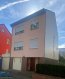 Maison Vente 3 chambres à Esch-sur-Alzette - 739 000 € Maison de 1978, libre de quatre côtés sur un terrain de 2,30 ares, située dans un quartier calme d'Esch-sur-Alzette. Au rez-de-chaussée: un hall d'entrée, un WC séparé, deux garages, une chaufferie et buanderie, un débarras, une cuisine d'été avec accès au jardin.Au premier étage: un spacieux living, une cuisine équipée séparée, une salle manger avec sortie spacieuse terrasse couverte.Au deuxième étage: une salle de bains avec douche et baignoire, trois chambres à coucher.Combles: spacieux grenier actuellement aménagé en bureau ou atelier.Maison en très bon état général, construite avec des matériaux de qualité, offrant des spacieuses pièces à vivre.Travaux de rafraîchissement à prévoir. Les frais d'agence sont inclus dans le prix de vente et a charge du propriétaire.