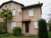Maison jumelée Vente 3 chambres à Bouligny - 126 000 € Mandat de Vente N° 2152
La Centrale Immobilière vous présente cette belle maison jumelée de 96,91m² sur 26,61 ares.
Elle se compose ainsi :
Entrée avec rangements, salle de bain (douche, baignoire, lavabo), belle pièce de vie, cuisine avec accès extérieur par petite véranda, accès cave, wc.
Au 1er : 3 chambres, 1 pièce à usage de bureau ou autre.
Au 2ème : comble aménageable.
Sous-sol : chaufferie, cave, atelier, cave à vin.
Cour avant avec portail, garage 1Vl, dépendance de jardin.
Beau jardin arrière.
Informations techniques :
- Chauffage central Fuel
- Double vitrage PVC volets roulants
- Toiture façade en bon état
- Tout à l'égout
Ce bien a retenu votre attention ?
Pour une éventuelle visite ou information complémentaire, contactez nous !!
La Centrale Immobilière de Piennes et Jarny au : 03.82.22.45.44.
Nous sommes à votre disposition du mardi au samedi.