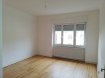 Appartement Location 1 chambre à Thionville - 550 € c.c. Grand appartement F2 de 60 m2 situé au 2ème étage (sans ascenseur) comprenant : une entrée, une chambre, un séjour, une cuisine non-équipée et une salle d'eau avec wc.
En annexe: une cave privative
Chauffage individuel au gaz
Détail des charges: électricité des communs, entretien des communs, entretien de la chaudière et TEOM.
Situé proche du centre-ville et à 5 minutes en voiture de la gare.