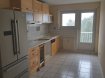 Appartement Location 2 chambres à Huningue - 1 070 € c.c. F3 à louer à Huningue . Au 5ème étage d'une résidence située dans un quartier calme de Huningue, ce grand F3 de 100 m2 avec 2 chambres et un grand coin bureau ouvert comprend également une grande entrée avec placards, une grande cuisine équipée avec électroménager neuf (frigo américain, lave-vaisselle Miele, four à porte froide Siemens), un séjour avec balcon,une salle de bains avec baignoire et douche et WC séparés avec lave-mains. Place de parking privative et cave au sous-sol. Chauffage collectif au gaz. Les charges incluent l'eau froide, l'ascenseur, l'électricité des parties communes et le chauffage. Disponible le 1er décembre.