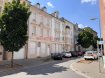 Immo Losch vous propose à la location ce charmant appartement rénové d’environ 59 m², disponible immédiatement.

Situé au troisième étage sans ascenseur d’un bel immeuble de caractère, entièrement rénové à l’intérieur comme à l’extérieur en 2021, cet appartement offre un cadre de vie agréable dans une rue calme d’Esch-sur-Alzette.

Son emplacement permet de profiter d’un environnement paisible tout en restant à proximité immédiate des commerces, des transports en commun, de la gare et de toutes les commodités du quotidien.

L’appartement se compose d’un espace de vie lumineux et fonctionnel comprenant un séjour ouvert sur une cuisine moderne entièrement équipée, créant ainsi une pièce conviviale et agréable à vivre.

La chambre à coucher dispose d’un espace dressing intégré. Une salle de douche ainsi qu’un WC séparé complètent l’espace intérieur.

Au sous-sol, les occupants bénéficient d’une cave privative d’environ 3 m² ainsi que d’un accès à une buanderie commune.

L’appartement dispose également d’un accès à un espace extérieur commun, idéal pour profiter d’un moment de détente.

Caractéristiques techniques :

fenêtres en PVC avec double vitrage ;
volets roulants motorisés ;
chauffage individuel au gaz ;
connexion Internet par fibre optique.

Ce bien conviendra parfaitement à une personne seule ou à un couple à la recherche d’un logement rénové, fonctionnel et idéalement situé à Esch-sur-Alzette.

Pour tout renseignement complémentaire ou pour organiser une visite, contactez Immo Losch :

Tél. : +352 26 53 26 11
E-mail : info@immolosch.lu

 ---------- 
Immo Losch bietet Ihnen diese charmante, im Jahr 2021 vollständig renovierte Wohnung von etwa 59 m² zur Miete an, sofort verfügbar.

Gelegen im dritten Stock ohne Aufzug in einem schönen, charaktervollen Gebäude, komplett innen sowie außen renoviert, bietet diese Wohnung ein angenehmes Wohnumfeld in einer ruhigen Straße in Esch-sur-Alzette.

Die Lage ermöglicht es, eine ruhige Umgebung zu genießen, während man gleichzeitig in der Nähe von Geschäften, öffentlichen Verkehrsmitteln, dem Bahnhof und allen täglichen Annehmlichkeiten bleibt.

Die Wohnung besteht aus einem hellen und funktionalen Wohnbereich mit einem offenen Wohnzimmer und einer modernen, voll ausgestatteten Küche, die einen gemütlichen und angenehmen Lebensraum schafft.

Das Schlafzimmer verfügt über einen integrierten Ankleideraum. Ein Duschraum sowie eine separate Toilette vervollständigen den Innenraum.

Im Untergeschoss haben die Bewohner Zugang zu einem privaten Kellerraum von etwa 3 m² sowie zu einem Gemeinschaftswaschraum.

Die Wohnung verfügt zudem über Zugang zu einem gemeinsamen Außenbereich, ideal, um eine entspannte Zeit zu genießen.

Technische Merkmale:

PVC-Fenster mit Doppelverglasung;
Motorisierte Rollläden;
Gaszentralheizung;
Internetanschluss per Glasfaser.

Dieses Objekt ist ideal für eine Einzelperson oder ein Paar, das eine renovierte, funktionale und optimal gelegene Unterkunft in Esch-sur-Alzette sucht.

Für weitere Informationen oder um einen Besichtigungstermin zu vereinbaren, kontaktieren Sie Immo Losch:

Tel.: +352 26 53 26 11
E-Mail: info@immolosch.lu

 ---------- 
Immo Losch offers for rent this charming renovated apartment of about 59 m², available immediately.

Located on the third floor without elevator in a beautiful characteristic building, fully renovated inside and out in 2021, this apartment offers a pleasant living environment in a quiet street of Esch-sur-Alzette.

Its location allows you to enjoy a peaceful environment while remaining in close proximity to shops, public transport, the train station, and all daily amenities.

The apartment consists of a bright and functional living space including a living room open to a fully equipped modern kitchen, creating a friendly and pleasant living space.

The bedroom has an integrated dressing area. A shower room and a separate WC complete the interior space.

In the basement, residents benefit from a private cellar of about 3 m² and access to a communal laundry room.

The apartment also has access to a common outdoor space, ideal for relaxing.

Technical features:

PVC windows with double glazing;
Motorized roller shutters;
Individual gas heating;
Fiber optic internet connection.

This property will be perfect for a single person or a couple looking for a renovated, functional, and ideally located accommodation in Esch-sur-Alzette.

For any additional information or to arrange a visit, contact Immo Losch:

Tel.: +352 26 53 26 11
Email: info@immolosch.lu

 ---------- 
Immo Losch proposéiert Iech dëst charmant renovéiert Appartement vun ongeféier 59 m² zur Loun, direkt disponibel.

Lügt am drëtten Stack ouni Lift an engem schéine Charaktergebai, komplett bannen an baussen 2021 renovéiert, bitt dësen Appartement eng agreabel Liewensraum an enger roueger Strooss zu Esch-Uelzecht.

Seng Placéierung erlaabt et, eng roueg Ëmgéigend ze genéissen, wärend engem direkt no bei de Geschäfter, ëffentlechen Transport, dem Gare an alle Komfort vum Alldag ass.

Den Appartement besteet aus engem liichte an funktionnelle Liewensraum mat engem opene Wunnzëmmer op eng modern voll ausgestatt Kichen, wat eng gemittlech an agreabel Plaz schaaft.

D'Schlofkummer huet en integréierte Kleederschaf. Eng Duschzëmmer an eng getrennte Toilette kompletéieren den bannenzege Raum.

Am Källerréimesch profitéieren d'Bewunner vun enger private Kierch vun ongeféier 3 m² an engem Zougang zu enger gemeinsame Wäschzëmmer.

Den Appartement huet och e Zougang zu engem gemeinsame baussen Raum, ideal fir eng Paus ze genéissen.

Technesch Charakteristiken:

PVC Fënsteren mat duebelen Verglazung;
motoriséiert Rolllueden;
individuell Gasheizung;
Internetverbindung duerch Liichtfaser.

Dës Immobilie ass ideal fir eng eenzel Persoun oder e Koppel, déi eng renovéiert, funktionell a gutt placéiert Wunneng zu Esch-Uelzecht sicht.

Fir weider Informatiounen oder eng Visitt ze organiséieren, kontaktéiert w.e.g. Immo Losch:

Tel.: +352 26 53 26 11
E-Mail: info@immolosch.lu