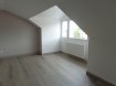 Appartement Location 1 chambre Saint-Julien-lès-Metz - 685 € c.c. Rue François Simon, à proximité immédiate des commerces, au 2ème et dernier étage, magnifique appartement 2 pièces entièrement RENOVE, comprenant un coin-cuisine meublé et équipé ouvert sur pièce à vivre, une chambre, une salle d'eau, WC. Une chaufferie à part avec branchement machine à laver. Chauffage individuel au gaz. Disponible de suite.
