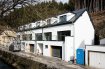 Maison individuelle Vente 4 chambres à Troisvierges - 490 000 € Sous Compromis:
Voir plans sous documents
Belle maison en bois massif à ± 156 m2, Terrain 12 a et 2 Emplacements extérieurs,en bois massif 100 % écologique à ± 156 m2 de surface habitable,
garage pour 2 voiture (L3,30 sur P12,61 m) .
Détails techniques: Pompe à chaleur, géothermie, panneaux photovoltaïques, triple vitrage, VMC, Fenêtres en bois/alu, chauffage au sol.
L'offre comprend également une cuisine équipée de qualité.
La maison se compose comme suit:
RDCH : Entrée, 2 garages, local techniqu
Comprenant :
3-4 Chambres à coucher.
RDCH : Entrée, 2 garages, local technique, buanderie, WC séparé,
A l'étage : Grand séjour (possibilité de faire une 4e Chambres, Cuisine ouverte avec salle à manger.
2e Etage : 3 chambres à coucher, dont une avec salle de bains et une salle de bains.
Grenier : avec escalier escamotable.
Ref agence :425