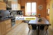Maison mitoyenne Vente 2 chambres à Joudreville - 78 000 € Mandat de Vente N°2231
La Centrale Immobilière vous propose cette coquette maison de cité entièrement rénovée sur 1,41 ares.
Elle se compose ainsi :
Entrée, cuisine équipée ouverte sur pièce de vie (27 m²), salle d'eau équipée, wc.
Au 1er étage: 2 chambres dont 1 mansardée.
Jardin arrière avec dépendances (chaufferie, cuve à fuel), 1 place de stationnement privée pour voiture.
Informations techniques:
- Chauffage Central au fuel
- Double vitrage bois
- Toiture refaite il y a 3 ans
-Tout à l'égout
- Taxe foncière : +/- 600 €
- Aucun travaux à prévoir
Pour plus d' informations n’hésitez pas à nous contacter au 03.82.22.45.44.