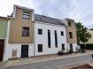 Duplex Vente 2 chambres à Mertert - 545 000 € SCHAUS Immobilier propose à le vente cet appartement duplex dans une résidence à deux unités implantée au plein cœur du centre-ville de Mertert avec un emplacement extérieur et un balcon.
Le duplex se compose comme suit :
.Une première chambre d’une surface d’environ 12,70m2.
.Un débarras
.Un WC séparé avec espace buanderie
.Une salle de douche
.Une deuxième chambre d’une surface d’environ 12,00m2
.Un salon/séjour avec cuisine ouverte d’une surface d’environ 28,50m2, avec accès sur le balcon (+- 6,00m2) offrant une vue imprenable sur la Moselle. La cuisine est équipée et aménagée, disposant d’appareils électroménagers neufs. Le plan de travail est en granit.
Le bien est complété par un emplacement extérieur, avec la possibilité d’en acquérir un deuxième.
Concernant les équipements du bien :
.Triple vitrage avec volets roulants éclectiques
.Chauffage au gaz
.Passeport énergétique : B-C
Nous sommes à votre disposition pour tout renseignement complémentaire et un rendez-vous de visite.
Les honoraires de négociation sont à la charge du vendeur.
Ref agence :VA0254