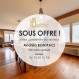 Maison individuelle Vente 4 chambres à Dommary-Baroncourt - 209 000 € Mandat de Vente N° 2351
Andréa de la Centrale Immobilière vous présente à la Vente cette jolie maison individuelle.
Elle se compose ainsi :
Entrée, cuisine entièrement équipée, belle pièce de vie lumineuse, 2 chambres, 1 salle d'eau wc, accès sous-sol.
A l'étage on y retrouve 2 grandes chambres mansardées, 1 coin près a accueillir une pièce d'eau.
Elle dispose également d'un sous sol complet avec : 1 garage 1Vl motorisé, 1 cuisine d'été, 1 buanderie, 1 pièce de rangement.
Sur l'avant de la maison nous avons une belle cour pouvant accueillir plusieurs véhicules.
Sur l'arrière une terrasse ainsi qu'un grand jardin clos sans vis à vis.
Informations techniques
- Chauffage central Fuel + (clim réversible dans le couloir) + poêle à bois au sous-sol + convecteurs électriques 1er étage.
- Double vitrage PVC sur l'ensemble
Pour plus d'informations vous pouvez me contacter au 06 13 50 10 93 ou par mail à l'adresse suivante : a.bonifaci@lacentraleimmobiliere.com