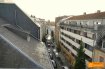 Penthouse Vente 1 chambre à Luxembourg-Limpertsberg - 715 000 € Bel appartement/penthouse de 63 m2, situé au dernier étage d'une résidence sis dans l'Avenue Pasteur à Luxembourg ûLimpertsberg.
L'appartement dispose de :
Hall d'entrée avec armoire encastrée, grand living/salle à manger avec accès à la première terrasse (15m2), cuisine équipée avec accès à la 2ième terrasse ( 15 m2 partie arrière), 1 chambre à coucher avec accès à la 2ième terrasse arrière, salle de bain, 1 WC séparé et cave.
L'appartement est actuellement loué
L'appartement est également vendu meublé.
La résidence est très bien située au début de l'Avenue Pasteur à quelques pas du Tram, cactus, restaurants, busàetc.
Ref agence :12