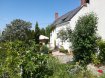 Maison Vente 3 chambres à La Chartre-sur-le-Loir - 155 000 € Maison entièrement rénovée. Une maison complètement rénovée qui se compose d'une salle à manger ouverte sur cuisine équipée, un salon avec cheminée-insert, une chambre, WC, salle d’eau. A l’étage : 2 chambres, salle d’eau avec WC.Terrasse et patio. Jardin sur l’arrière avec dépendances, 3 caves dans le roc. Grange avec atelier.Double garage. Jardin clos. Un jardin de l’autre côté de la route avec puits. L'ensemble sur 1.465 m².*Honoraires inclus charge acquéreur : 6.90% TTC (prix 145000.00 euros hors honoraires). N° portable : 0685994847, Activité exercée sous le statut d'agent commercial