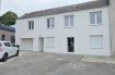 Bureau Location à Strassen - 1 700 € STRASSEN- Route d'Arlon, la surface commerciale au rez-de-chaussée et comprenant : local open space, WC séparé avec douche, 4 emplacements de parking à l’extérieur.