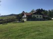 Maison Vente 6 chambres à Le Tholy - 325 000 € Proche GERARDMER Maison d'habitation de 160 M2 sur terrain plat de 4000 m2 au calme Cuisine, salon/séjour, 6 chambres, grande véranda, grand s/sol, garage 2 voitures, Panneaux photovoltaïques.