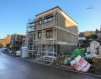 Maison jumelée Vente 3 chambres à Erpeldange - 620 000 € -- FR --
Maison clés en main à Erpeldange/ Eschweiler, commune de WILTZ
Libre de 3 côtés
Rdc:
Hall
Caves
Local technique et Garage
1er étage:
Hall, Vestiaire
WC séparé
Cuisine équipée ouverte
Living / Salle à manger avec accès vers le jardin / terrasse
2e étage:
3 chambres à coucher
Salle de bains
Buanderie
1 garage et 1 emplacement extérieur
Jardin - Terrasse orientation SUD
Prix: 620.000€ TVAC 3%, clés en main, cuisine équipée comprise
Finition prévue pour début 2020
-- DE --
Doppelhaushälfte in Erpeldange/ Eschweiler, Gemeinde WILTZ
Neubau, schlüsselfertig
Erdgeschoss:
Flur
Kellerräume
Technikraum und Garage
1. Stock:
Flur, Garderobe
WC
offene Einbauküche
Wohn-/Esszimmer mit Zugang zu Terrasse und Garten
2. Stock:
3 Schlafzimmer
Bad
Waschküche
1 Garage und 1 Aussenparkplatz
Garten und Terrasse - Südseite
Preis: 620.000 € inkls. 3% Mwst., schlüsselfertig, Einbauküche inbegriffen
Fertigstellung vorgesehen für Anfang 2020
Ref agence :6868