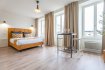 Appartement Vente à Mulhouse - 137 800 € Nous vous proposons ce magnifique Appartement entièrement rénové, idéalement situé dans l’un des quartiers les plus prisés de Mulhouse, à 5 minutes de la gare.
Alliant le cachet de l’ancien à une rénovation moderne et soignée, ce bien rare offre un cadre de vie aussi agréable qu’efficace.
L’Appartement se compose de :
- Un Salon et Chambre lumineux avec ses 3 grande baies vitrées, idéal pour vos moments de détente,
- Une Cuisine ouverte moderne et entièrement équipée,
- Une Salle d'Eau moderne, avec douche à l’italienne.
Le bien dispose de rangements integrés.
IDEAL INVESTISSEUR.
COUP DE COEUR MATT IMMO et notre avis:
- Aucuns travaux à prévoir.
- Emplacement premium : tout est accessible à pied !
Idéal pour un investissement locatif ou location meublée courte durée (Airbnb): cet appartement est actuellement loué.
Opportunité à saisir rapidement !