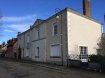 Maison Vente 4 chambres à Pontvallain - 144 450 € BELLES SURFACES. Grande maison offrant de belles surfaces, dont une cuisine, un séjour avec cheminée, une chambre avec placard, une laverie, une salle d'eau, un WC, une grande pièce de dégagement au rez-de-chaussée. A l'étage, vous pourrez retrouver trois chambres, une salle de bains avec WC, un grenier. Dépendances dont un grand garage, une cave et d'autres petites dépendances. ,Cour sur le devant de la maison et jardin derrière. Surface totale de 1926 m2. Chauffage au bois et fuel.