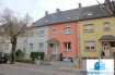 Maison mitoyenne Vente 4 chambres à Esch-sur-Alzette - 649 000 € Charmante maison avec grand jardin terrasse et véranda à vendre dans une Rue Calme d'Esch Alzette
La maison se distingue comme suit : Un grand salon / salle à manger
Une cuisine individuelle
Une véranda chauffée
3 chambres à coucher
Salle de bain Sanitaires séparés
Une terrasse (30 m2)
Un grand jardin (150 m2)
Combles aménageables
Disponible de suite !
Atouts de cette charmante maison : Toiture refaite à neuf ( +/- 10 ans) / Fenêtres Double vitrage (2004) / Chaudière à gaz (2007) / Proche de toutes commodités / Écoles à proximité
Ref agence :881546