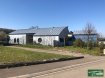 Maison individuelle Vente 5 chambres à Volmerange-les-Mines - 620 000 € Tempocasa Mondorf vous propose à VOLMERANGE LES MINES, à quelques minutes de Dudelange, 20 min de Luxembourg, 15 min de Esch-sur-Alzete et 25 min du Kirchberg, une maison de plain pied construite en 2007 sur un terrain de 1494m2.
Située dans une impasse, la maison d'une surface de 200m2 bien organisés, a été conçue sur un seul niveau. Construite avec des matériaux nobles, elle se compose d'un hall d'entrée et un dégagement, une cuisine équipée et indépendante de 25m2 donnant accès à la terrasse, un grand espace de vie de 70m2 offrant une vue dégagée sur le jardin et la seconde terrasse exposée ouest, 5 chambres dont une suite parentale avec salle d'eau, et dressing, une salle de bain avec douche, baignoire, WC et meuble vasque, un WC indépendant.
Egalement sur ce même niveau, une buanderie, un garage de 36m2 pour 2 voitures. En partie sous-sol, une cave, une chaufferie, une véritable cave à vin, une salle de dégustation et un WC.
A l'extérieur un jardin exposé ouest.
Caractéristiques techniques : construction en briques isolantes, chauffage au gaz par le sol (chaudière à condensation) + cheminée au feu de bois, VMC double flux, volets motorisés, système d'alarme, menuiserie aluminium, toiture en zinc, parquet en bois massif, etc.
Ref agence :DK109