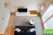 Appartement Location 1 chambre à Luxembourg-Rollingergrund - 1 650 € Duplex de 45m2 est ENTIEREMENT MEUBLE et est idéal pour une personne célibataire ou couple sans enfant.
Une grande pièce ouverte avec une cuisine équipée, living avec salle à manger, une salle de douche séparée avec W.C et un débarras.
Au 1ier étage du duplex se trouve une mezzanine avec un lit de 1m40 et une grande armoire.
Divers : Parquet, stores électriques, chauffage électrique, TV, machine à laver avec sèche-linge.
Loyer : 1.650.-€
Caution : 3 mois
Frais d'agence : Loyer +17% de TVA
Pas d'animaux
Libre de suite
Adresse : 136, rue Jean François Boch L- 1244 Luxembourg-ROLLINGERGRUND.
Pour plus de renseignement ou un Rendez-Vous pour visiter contactez :
SIGELUX : 46 71 31 - 691 65 07 24 ou info@sigelux.lu