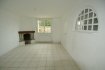 Maison Vente 3 chambres à Vibraye - 65 340 € VIBRAYE. C IMMOBILIER vous propose une maison de centre ville restaurée offrantau rez-de-chaussée : Entrée, cuisine ouverte sur séjour, buanderie,salle d'eau, wc. Au premier étage : palier, deux chambres, wc. Au deuxième étage : une chambre, un bureau. Chauffage central gaz de ville, double vitrage. Cour.