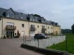 Appartement Vente 2 chambres à Colpach-Haut - 470 000 € Bel appartement à vendre de 93,20m² au sol, situé au 2ème étage d'une résidence à Colpach-Haut, commune d'Ell.
Situation calme et verdoyante
L'appartement se compose comme suit:
- hall d'entrée
- wc séparé
- séjour / salle à manger avec coin cuisine équipée
- salle de douche, wc, lavabo, connexion lave-linge et vélux
- 2 chambres à coucher
- 1 grand garage de 26m².
Un grenier de 49 m² au sol est accessible par l'appartement.
Jardin commun