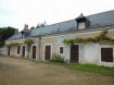 Maison Vente 3 chambres à La Chartre-sur-le-Loir - 233 200 € . Une fermette style longère, comprenant au rez-de-chaussée : entrée, water-closet, bibliothèque, cuisine, vestibule, salle de séjour, salle de bains, buanderie, débarras. ,A l'étage : palier, 3 chambres, une salle d'eau avec WC, une salle de jeux avec WC. Grenier. ,Appentis, garage et cave. Cuisine d'été sous préau.L'ensemble sur 3.000 m2. ,