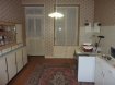 Maison mitoyenne Vente 3 chambres à Longwy - 99 000 € Maison mitoyenne T5 avec 2.50 ares de jardin
RDC : Entrée, salon sur parquet chêne (16m²), cuisine (14m²) accès balcon et jardin
1er ETAGE : dégagement, trois chambres (9, 12 et 16 m²)
2ème ETAGE : une grande chambre de 20 m² légèrement mansardée avec fenêtre « chien assis), grenier à côté.
S/SOL : accès jardin et terrasse, cave, buanderie, salle d’eau avec douche, WC séparés
La maison n’est pas pourvue de doubles vitrages, volets perciennes métalliques en RDC et volets roulants à l’étage.
Travaux à prévoir : électricité, double vitrages, déco intérieure, aménagements extérieurs