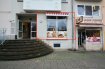 Local commercial Vente à Remich - 610 000 € ***Esther STÜRMER - +352 621 242 285 ***
immohub, votre partenaire dans l'immobilier à Remich vous propose un local commercial de +/- 73 m2 au Quai de la Moselle avec autorisation pour terrasse.
Détails:
-Double vitrage / Chassis en ALU / Marquise vers la terrasse
-Dépot au 1er étage
-Hauteur sous-plafond : 2,99 m
Pour plus amples renseignements et visites veuillez contacter Madame Esther STÜRMER.