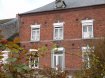 Maison Vente 5 chambres à Louvroil - 139 100 € CENTRE VILLE. CENTRE VILLE Maison bourgeoise de caractère,avec de beaux volumes pour accueillir votre famille, avec ses cinq chambres sur un même palier.Un grenier aménageable. Un vaste hall d'entrée distribuant toutes les pièces de vie. Une terrasse couverte pour apprécier le parc et son verger.Cave-garage-terrain-dépendances, le tout sur 1035m² . Classe énergie : D Pour nous contacter: 06.58.34.51.90 hautmont@bruyere-immobilier.com