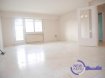 Appartement Vente 2 chambres à Bridel - 670 000 € !!! Libre de suite !!!
New Keys vous propose ce bel appartement situé dans la commune de Bridel, à moins de 10km de Luxembourg Ville.
Dans une paisible petite résidence avec ascenseur, le bien profite d'une belle luminosité et de deux grands balcons (+/-10m2 chacun).
Proche des axes autoroutiers et de toutes les commodités, l'appartement se présente comme suit:
-Hall d'entrée
-Living avec accès au premier balcon
-Cuisine équipée et séparée
-Salle de bain avec baignoire balnéothérapie, deux vasques et toilettes
-WC séparé
-2 Chambres spacieuses ( +/-13m2 et +/-18m2) avec accès au deuxième balcon ( donnant sur l'arrière de la résidence )
- 2 Balcons de +/- 10 m2 chacun
Pour completer ce bien vous disposerez également de:
- Cave privative
- Buanderie
***Possibilité d'acquérir un garage box en supplément***
N'hésitez pas à nous contacter au 27 99 86 23 ou par mail info@newkeys.lu pour plus d'informations et/ ou une éventuelle visite.