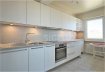 Studio Location à Luxembourg-Belair - 1 700 € Sigelux Real Estate vous propose à la location ce grand studio meublé dans le quartier de Belair.
Il se situe au 8ème étage d'une résidence située au 10, avenue Guillaume.
Sa surface habitable est de +/- 50m2 et il se compose comme suit :
- Hall d’entrée avec armoires de rangement
- Living avec de armoires encastrées
- Cuisine toute équipée séparée ( vaisselle, ustensiles...)
- Espace chambre, lit 2 places , espace bureau
- Salle de bain avec machine à laver
- 1 emplacement extérieur devant la résidence
- Grand balcon offrant une vue entièrement dégagée
Disponibilité : mai 2023
Loyer : 1700 €
Charges : 200 €
Frais d’agence : 1 mois de loyer + Tva 16%
Pour plus de renseignement ou un RDV contactez : SIGELUX: 46 71 31 ou info@sigelux.lu
