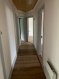 Appartement Location 3 chambres à Mulhouse - 700 € c.c. Situé à Mulhouse Dornach, venez découvrir cet Appartement F4 de 75m² qui vient d'être rénové et composé de :
- Un Couloir,
- Un Séjour,
- 3 Chambres,
- Une Cuisine équipée avec Plaques de Cuisson, Four et Hotte,
- Une Salle de Bain avec Wc.
Situé dans une Maison de 3 appartements, il se trouve au 2 ème et dernier étage.
Vous avez également une Cave et une Cour Commune.