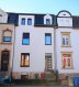 Maison Vente 4 chambres à Belvaux - 825 000 € C L Immobilière vous propose en exclusivité, une très belle maison unifamiliale, entièrement rénovée en 2010.
Idéalement située à proximité du site Belval, à cinq minutes à pied du lycée, des écoles, des transports en commun, tout en jouissant de la tranquillité et d?un extérieur verdoyant avec une vue sur des vastes terrains non constructibles.
Se compose comme suit :
R dch: Une cuisine équipée ouverte sur salle à manger, un living très lumineux avec accès sur une terrasse et jardin, un Wc sépare..
Étage : une salle de douche, deux chambres à coucher dont une avec un dressing ou bureau et une terrasse privative.
Mansarde : deux chambres à coucher dont une avec salle de bain privative.
Sous sol habitable, aménagé en un appartement :
(une chambre, une salle de douche, n salon, une cuisine équipée avec accès direct sur le jardin).
Cave, buanderie ? chaufferie .
Un garage fermé, un emplacement extérieur.
(le remplacent de l'escalier et la finition de l'entrée de maison sont cour)
Disponible à convenir.
Ref agence :BCVU204