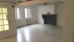 Maison Vente 2 chambres à Faulx - 137 000 € MAISON DE VILLAGE . Maison de village rénovée comprenant: entrée, un bel espace de vie, cuisine et salle à manger, une piéce et un WC. Au 1 er étage deux belles chambres, un bureau, salle de bain avec WC. Combles à aménager. Cave.