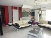 Maison individuelle Vente 3 chambres à Algrange - 205 000 € Implantée sur 6 ares 20 ca de terrain,
PAVILLON individuel T5 de 96 m² entièrement carrelé,comprenant :
ENtrée ouverte sur SEJOUR-SALON_CUISINE équipée avec P-F sur TERRASSE et JARDIN,(mur à faire) SALLE de BAINS et 3 CHAMBRES,w-c . GARAGE + 2 places de parking
Prévoir quelques petits travaux de confort : 3 fenêtres à changer, humidité dans 1 chambre.