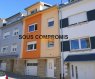 Maison Vente 4 chambres à Oberkorn - 795 000 € Belle grande maison mitoyenne située sur un terrain de 2a99 dans une rue calme de Oberkorn.La maison dispose de :Rez-de-chaussée :Hall d'entrée, cave/buanderie avec accès vers le jardin et grand garage pour 1-2 voitures.Etage 1 : Palier, grand living/salle à manger, 1WC séparé, cuisine équipée avec accès à la terrasse et au jardin.Etage 2 : Palier, 2 grandes chambres à coucher dont 1 dispose d'une grande armoire encastrée et 1 salle de bain avec WC. On dispose également d'une 2ième grande salle de douche avec WC et 2 lavabos.Grenier : Palier avec armoire encastrée, 1 grande chambre et une 2ième grande chambre avec 1 mezzanine.A visiter.La maison se trouve à proximité de l'école du Fousbann, de la poste, centre sportif, du centre commercial OPKORN AUCHAN ainsi que du centre de la Ville de Differdange.