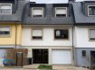 Maison mitoyenne Location 3 chambres à Bofferdange - 2 100 € Bofferdange commune de Lorentzweiler;
Belle maison unifamiliale entièrement rénovée, avec une surface totale de 180m2.
Se compose comme suit:
Rez de chaussée: un hall, un Wc séparé, une buanderie et un garage pour deux voitures
Étage: nouvelle cuisine équipée, grand salon- salle à manger, un bureau.
deuxième étage: trois chambres à coucher, nouvelle salle de bain et douche.
Petit jardin à l?arrière de la maison.
Situation très calme.
Disponible de suite.
Prix du loyer : 2.100 €
Caution 3 mois :6.300 €
Frais d'agence :1 mois loyer + TVA
Ref agence :BCVRS108