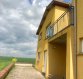 Appartement Location 3 chambres à Breistroff-la-Grande - 990 € c.c. Breistroff-La-Grande - Appartement 5 pièces - 90m². Appartement en rez-de-chaussée d'une superficie de 90 m² dans un petit immeuble, offrant une situation calme avec une vue imprenable sur les champs, situé à proximité de la frontière Luxembourgeoise ainsi que de la gare SNCF d'HETTANGE-GRANDE, Il est composé d'une entrée, un salon-séjour ouvert sur une cuisine entièrement équipée et meublée accès à une très grande terrasse, 3 chambres, une salle de bain, un w.c séparé et une buanderie, Chauffage électrique au sol, et convecteurs dans les chambres. Annexe: 2 emplacements de parking aériens privatifs. Loyer: 990€ Charges: 0€ Frais de dossier, visites, rédactions contrat et état des lieux d'entrée: 990€Disponible fin décembre 2021